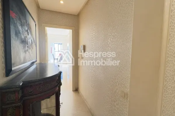 Beautiful FURNISHED apartment for rent in the GOLDEN TRIANGLE