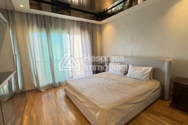 Beautiful FURNISHED apartment for rent in the GOLDEN TRIANGLE
