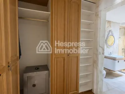 Très bel appartement MEUBLÉ à louer TRIANGLE D'OR