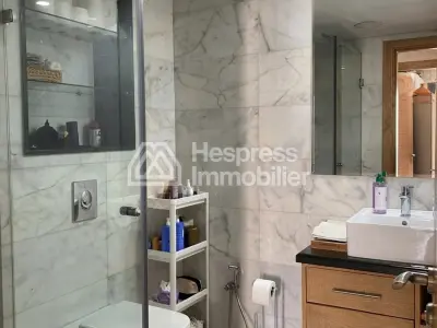 Beautiful unfurnished apartment for rent in Bachkou Taddart