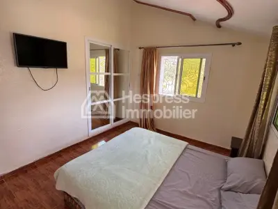 Titled Inn 348m² + Garden 62m² + Swimming Pool - Immobilier Kandar - 6 Bedrooms