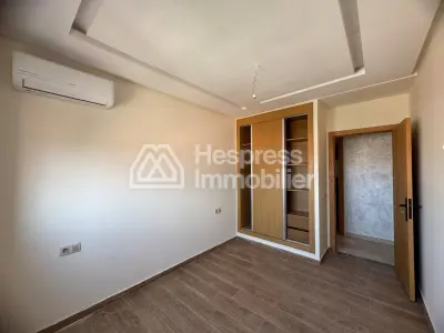 Bel appartement neuf jamais habité à semlalia