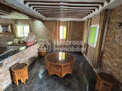 Titled Inn 348m² + Garden 62m² + Swimming Pool - Immobilier Kandar - 6 Bedrooms