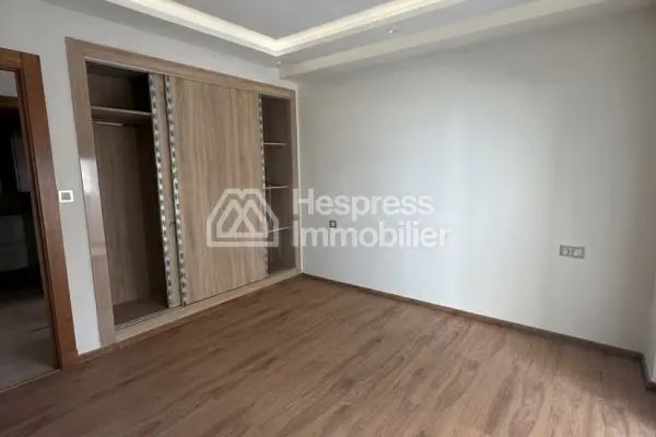 Appartement modern non meuble Tanger