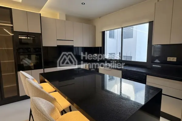 Appartement de luxe a louer longue durée à Tanger