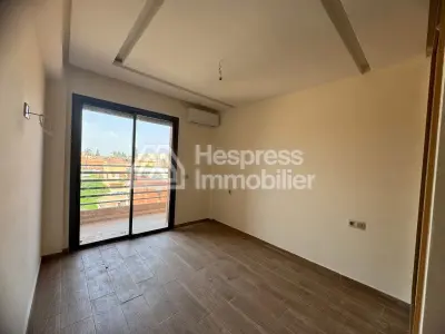 Bel appartement neuf jamais habité à semlalia