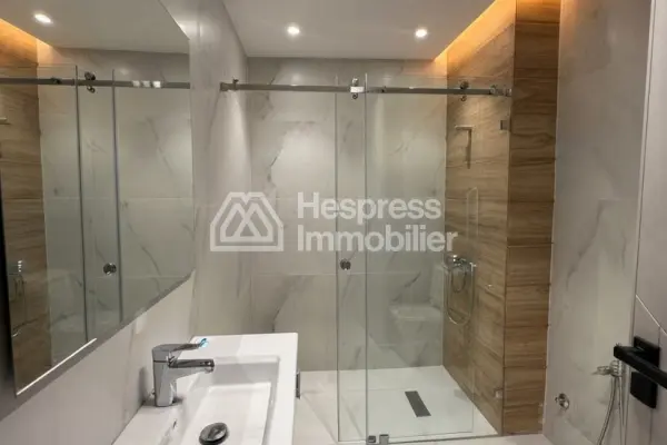 Appartement de luxe a louer longue durée à Tanger
