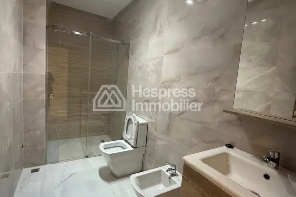 Appartement meublé moderne à Tanger 8000DH