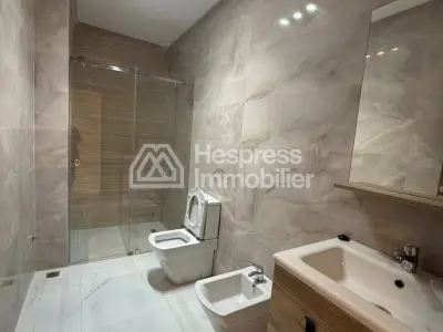 Appartement meublé moderne à Tanger 8000DH