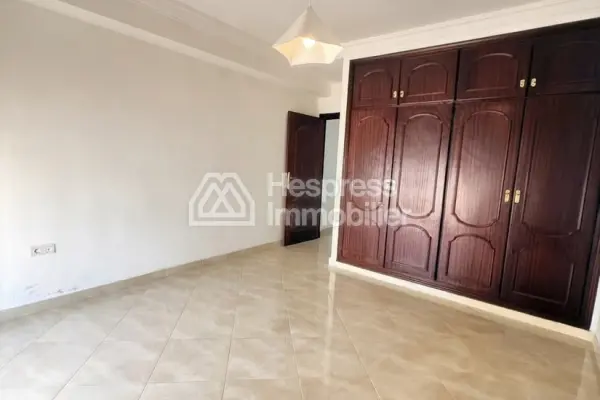Appartement à Marchan 120 m² a louer longue duree