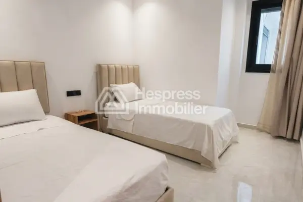 Appartement meublé moderne à Tanger 8000 DHS
