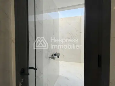 Appartement pour longue durée à diar tanja 9500dh
