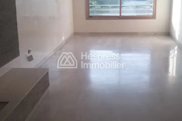 Bel appartement a jnane souissi en face du nouveau edifice de sûreté nationale 
