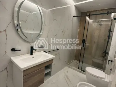 شقة للإيجار طويل الأجل طنجة البالية 9500 درهم