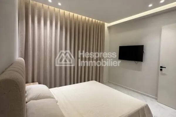 Appartement a louer longue durée tanja balia 9500Dh
