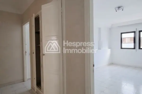 Appartement à vendre à Agdal