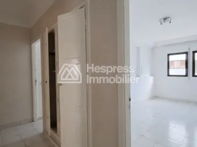 Appartement à vendre à Agdal