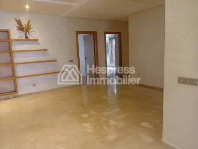 Appartement vide a louer