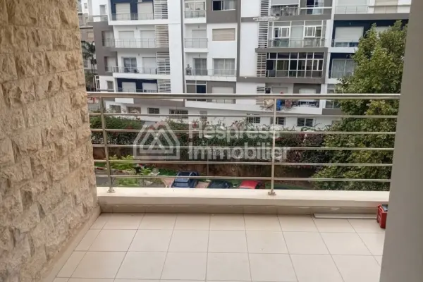 Appartement vide a louer