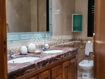Villa for sale