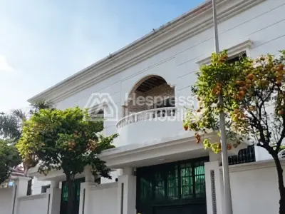 Villa for sale