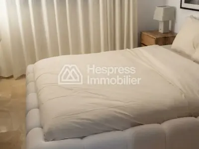 Rental of an apartment in Malabata. Total area 98 m². Well furnished