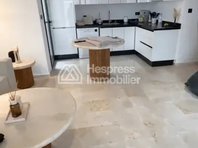 Rental of an apartment in Malabata. Total area 98 m². Well furnished