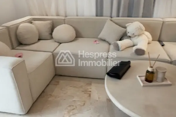 Rental of an apartment in Malabata. Total area 98 m². Well furnished