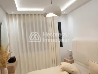 Rental of an apartment in Malabata. Total area 98 m². Well furnished