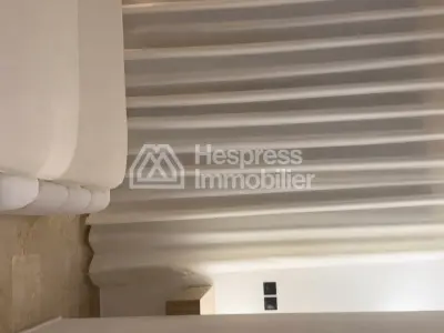 Rental of an apartment in Malabata. Total area 98 m². Well furnished