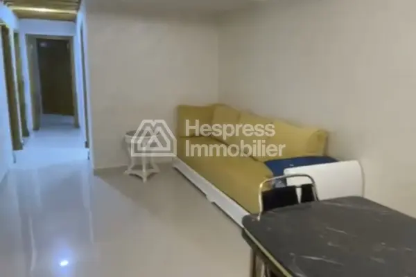 Beautiful, fully furnished luxury apartment for rent in Malabata