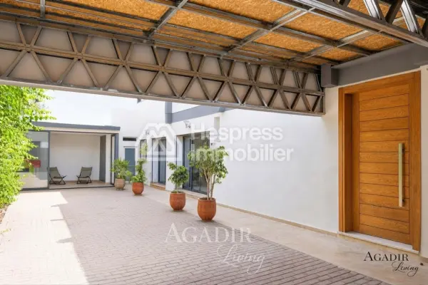 Modern Villa For Sale in Cité Suisse Agadir