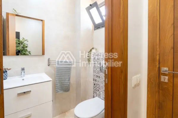 For Sale: 130m² Duplex House in Tassilla