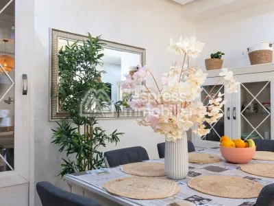 For Sale: 130m² Duplex House in Tassilla