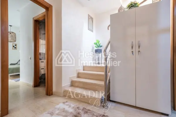 For Sale: 130m² Duplex House in Tassilla