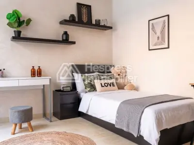 For Sale: 130m² Duplex House in Tassilla