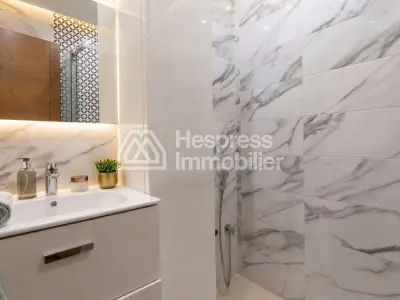 For Sale: 130m² Duplex House in Tassilla