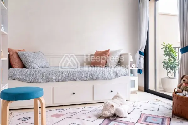 For Sale: 130m² Duplex House in Tassilla