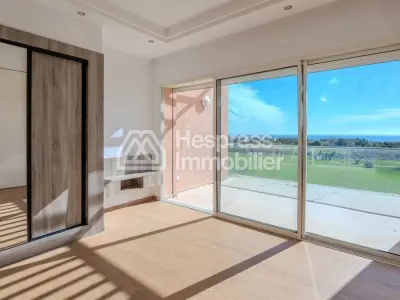 New Duplex with Panoramic View for Sale