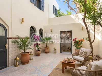 Villa for Renovation for Sale in Charaf