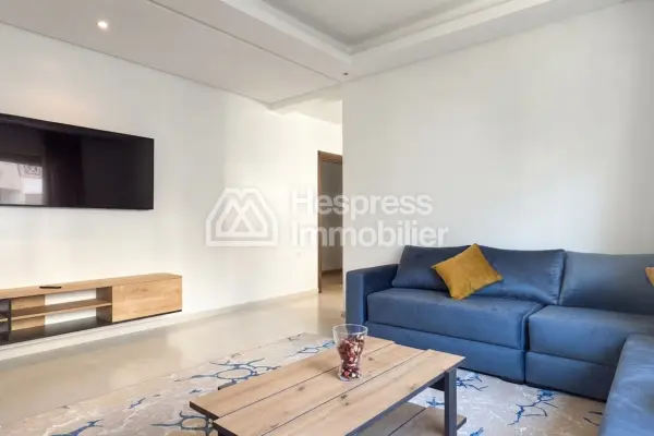 Luxury apartment 100m from the sea