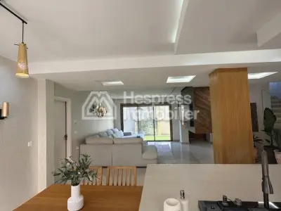 Luxury villa with pool for rent