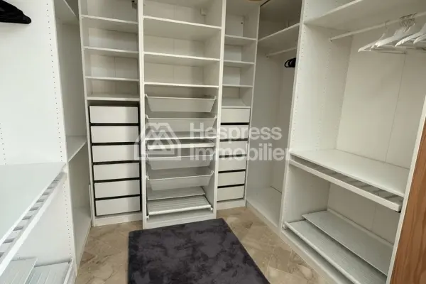 Luxury villa with pool for rent