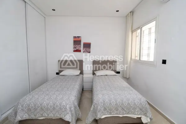 Appartement à louer 119 m²: Hassan II
