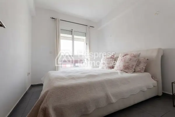 Superbe Appartement Ensoleillé Quartier El Houda