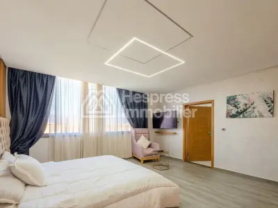 The Sanctuary: Villa for sale in Issen, 1 hectare