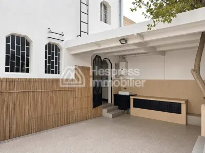 Charming House for Sale in Charaf - Needs Renovation
