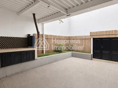 Charming House for Sale in Charaf - Needs Renovation
