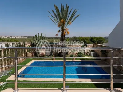 Villa d'exception à vendre sonaba – un écrin de verdure et de sérénité