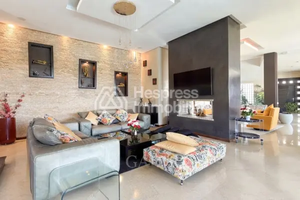Exceptional Residence with Panoramic Ocean View
